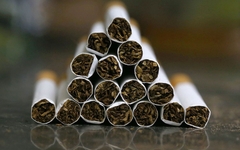 Lietuvā atrod kontrabandas cigarešu kravu 800 000 eiro vērtībā