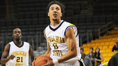 BK «Ventspils» pievienojas amerikāņu aizsargs Donalds Simss