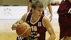 Latvijas U-18 basketbolisti iekļūst EČ 1/4 finālā