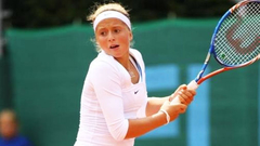 Ostapenko sasniedz Vimbldonas junioru turnīra dubultspēļu 1/4 finālu