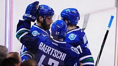 Ķēniņam -1 «Canucks» komandas regulārās sezonas pēdējās spēles uzvarā