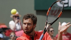 Gulbis zaudē vēl četras vietas pasaules tenisistu rangā