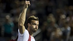 Gulbis uzvar pasaules 13.raketi un sasniedz Vīnes turnīra ceturtdaļfinālu