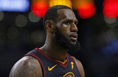 Mediji: Džeimss atteiksies no 35,6 miljoniem un kļūs par brīvo aģentu