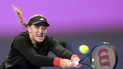 Ostapenko piedzīvo zaudējumu Aņisimovai Dohas "WTA 1000" turnīra finālā