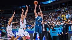 Dončiča soloizrādē Slovēnija iekļūst EČ ceturtdaļfinālā