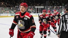 Tralmaks gūst vārtus AHL sezonas ievadā