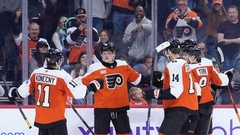 "Flyers" bez Ābola sastāvā izcīna uzvaru NHL mačā