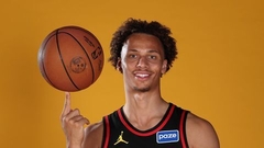 Porziņģa komandas biedrs vienojas par 100 miljonu dolāru līgumu