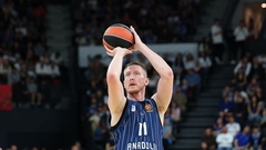 Šmitam rezultatīvs sniegums Turcijas superlīgas mačā