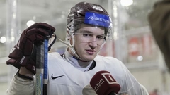 Feņenko no maksātnespējīga kluba pārceļas uz Francijas čempionvienību