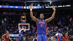 NBA spēlētājs Durens vienojas par 200 miljonu dolāru līgumu