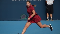 Ostapenko sasniedz Pekinas "WTA 1000" dubultspēļu otro kārtu