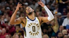 "Pacers" līderis Halibērtons atgriežas laukumā pēc 16 mēnešu pauzes