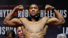 Боксер Уайлдер назвал "грабежом" победу Джошуа в поединке с Паркером