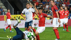 Сборная России вернулась в Москву из Австрии