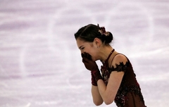 Медведева сорвалась на обвинявших ее в отсутствии патриотизма подписчиках