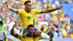 Бразилия разгромила Сальвадор благодаря голу и трем передачам Неймара