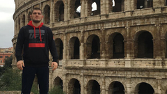 Нурмагомедов поиздевался над Макгрегором перед совместной пресс-конференцией