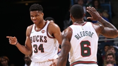 30 очков Адетокунбо помогли "Милуоки" одержать победу над "Милуоки"