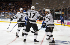 Ковальчук забросил первую шайбу после травмы