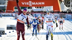 Большунов и Бессмертных завоевали золото и бронзу на этапе КМ в Италии