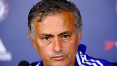 Моуринью раскритиковал "Манчестер Юнайтед" за новый контракт Де Хеа