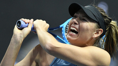 Шарапова пропустит очередной турнир из-за травмы плеча