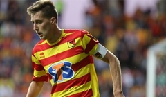 Украинский футболист не пожал руку назвавшему его бандеровцем поляку