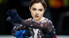 Тарасова считает фигуристку Медведеву великой