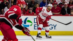 "Детройт" в овертайме вырвал победу у "Анахайма"