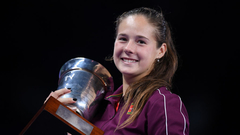 Касаткина пробилась в третий круг турнира в Лионе