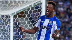 Экс-президент "Локомотива" назвал Зе Луиша сбитым летчиком