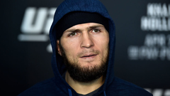 Хабиб показал подарок от известного шеф-повара