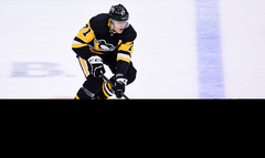 Малкин признан первой звездой матча с "Бостоном"