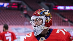 Бобровский вошел в историю НХЛ после победы над "Чикаго"