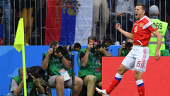 Сборная России по футболу представила новую форму