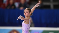 Трусова исполнила два четвертных прыжка из пяти на тренировке перед ЧМ