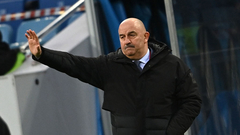 Черчесов объяснил выход Мухина умением играть в футбол