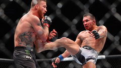 Два бойца госпитализированы после очного боя на турнире UFC 268