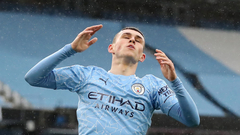 Мать игрока "Манчестер Сити" ударили по лицу на глазах у сына