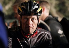 Лэнса Армстронга лишили всех семи титулов "Тур де Франс"