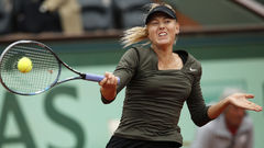 Шарапова вышла в 1/4 финала Roland Garros