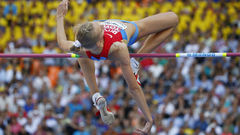 Светлана Школина выиграла золото 
в прыжках в высоту!