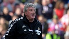 Стив Брюс: "Арсенал" будет испытывать большее давление в финале Кубка Англии"