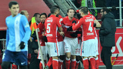 "Спартак" одолел "Крылья" и обошел "Зенит" "Спартак" одолел "Крылья" и обошел "Зенит"