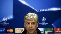 Букмекеры не видят явного фаворита в матче "Олимпиакос" - "Арсенал" Букмекеры не видят явного фаворита в матче "Олимпиакос" - "Арсенал"