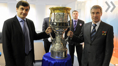 Кубок Гагарина: шайбу — в космос!