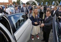 Хочу продать кремлевский BMW: неужели олимпийцы России — нищие?